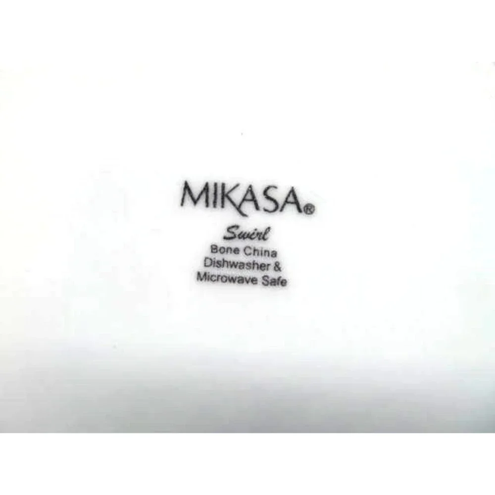 Mikasa swirl set